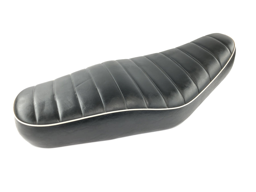 Kawasaki W 650 EJ650A [1999] - Seat seat pad black