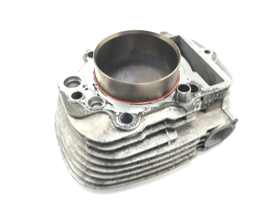 Yamaha XVS 650 4VR [1997] - Cylinder with rear piston