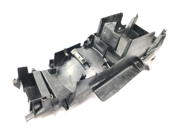 Honda CBR 900 RR SC28 [1995] - Rear fender inner fender rear wheel cover battery compartment - 0
