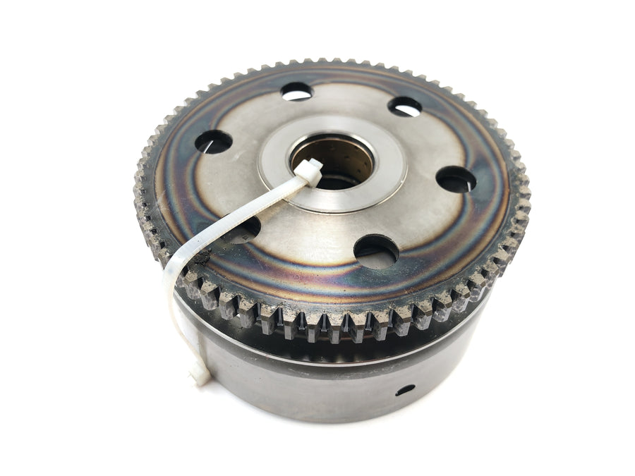 Yamaha XV 1600 Wild Star VP08 [2002] - Alternator rotor pole wheel with starter freewheel