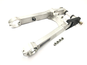 Triumph Daytona 1200 T300D [1994] - Rear swing arm aluminum - 0