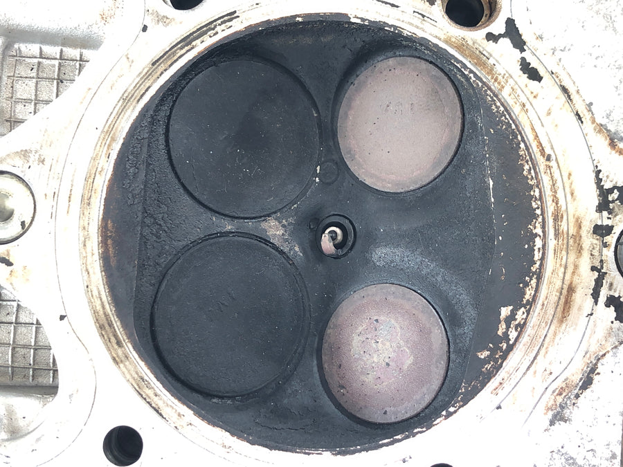 Yamaha TT 600 E 4GV [1995] - cylinder head valve train