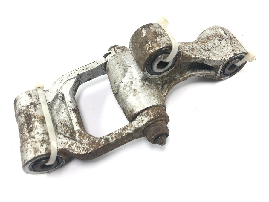 Honda NX 650 Dominator RD02 [1994] - Suspension strut deflection lever deflection
