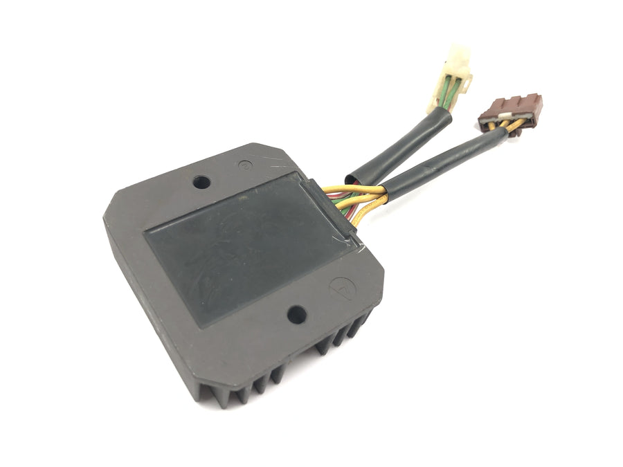 Aprilia Mille RSV 1000 ME [1999] - Voltage regulator rectifier regulator