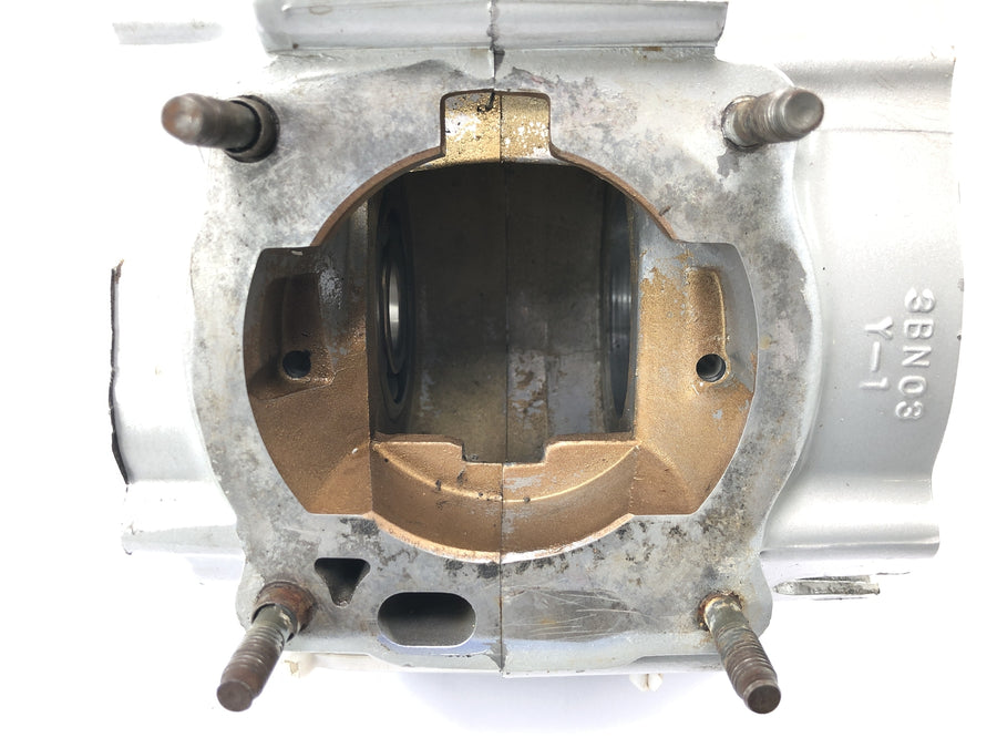 Yamaha DT 125 R DE03 [2000] - Engine housing engine block crankcase housing halves