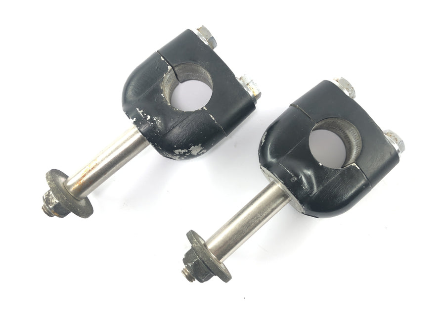 Honda NX 650 Dominator RD02 [1994] - handlebar clamps handlebar brackets pair