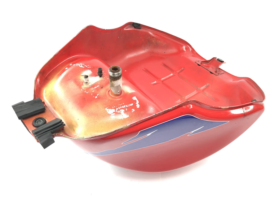 Honda CBR 900 RR SC28 [1995] - Fuel tank Petrol tank Tank tank inside Rusty