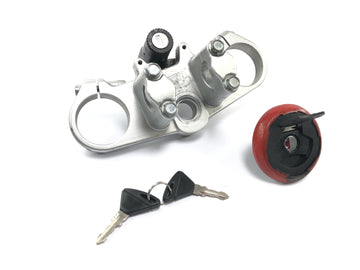 Aprilia SX 125 KX [2018] - Ignition lock tank lock with fork bridge at the top