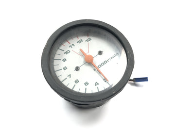 Suzuki GSX R 1100 GU74C [1987] - Tachometer Instrument Display Cockpit