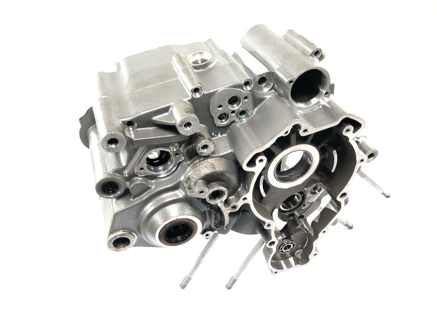 KTM 950 Adventure LC8 [2004] - Engine housing, crankcase, engine block, empty housing