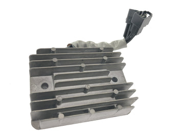 Suzuki GSX R 1000 WVB6 K6 [2006] - Voltage regulator rectifier regulator