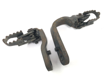 Honda XL 250 R MD03 [1993] - Footrest driver footrests foldable pair at the front - 0