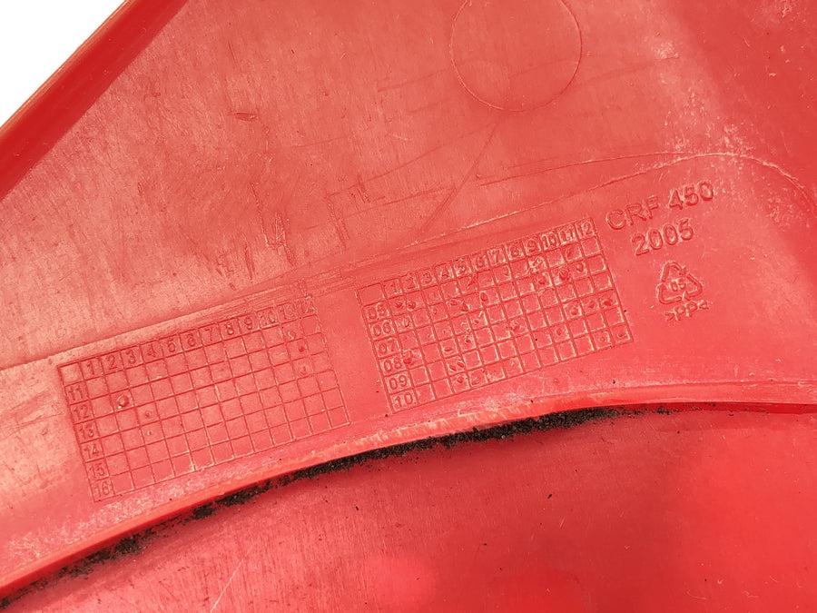 Honda CRF 450 R [2007] - Tank fairing right side panel plastic red