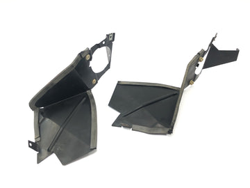BMW K 1100 RS [1994] - Instrument holder in the cockpit fairing on the right left
