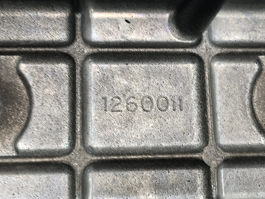 Triumph Daytona 1200 T300D [1994] - Valve cover cylinder head cover
