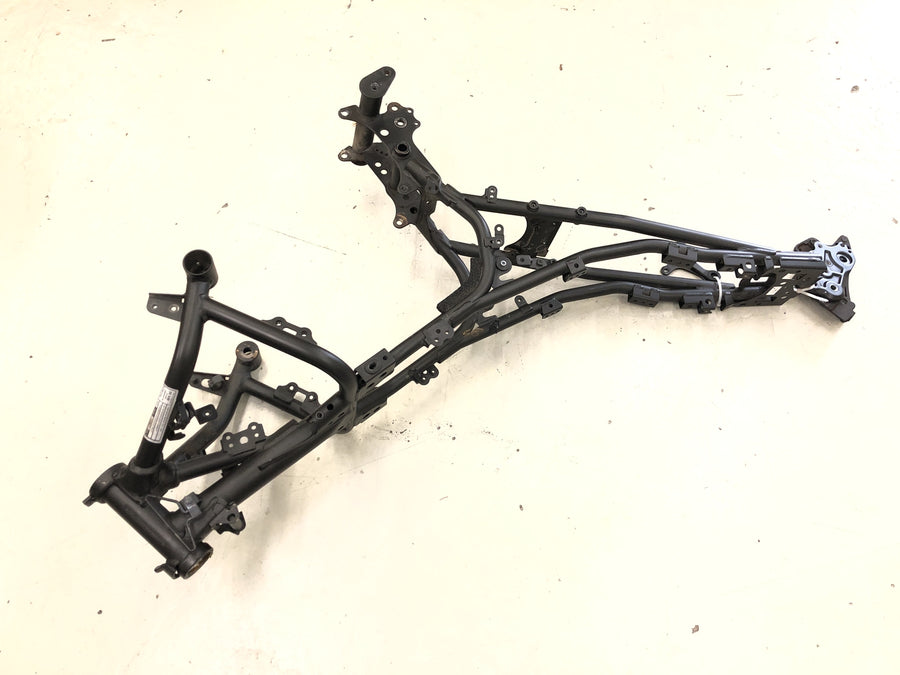 Yamaha MT07 RM04 [2014] - Frame with papers