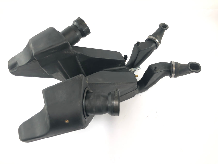 Moto Guzzi V11 Sport [1999] - Air filter box airbox intake box air intake