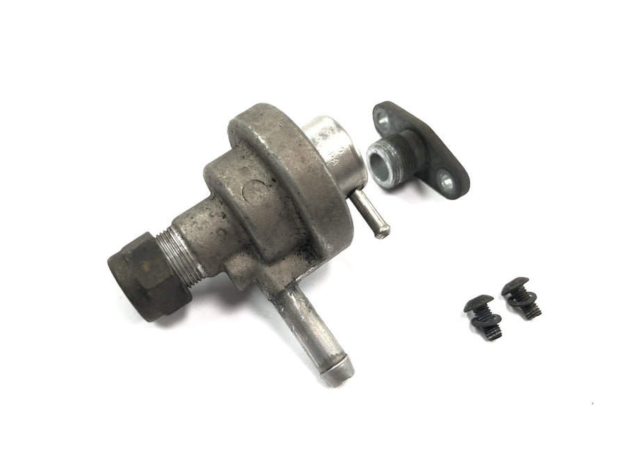 Moto Guzzi V10 Centauro [1998] - Fuel pressure regulator Fuel pressure regulator