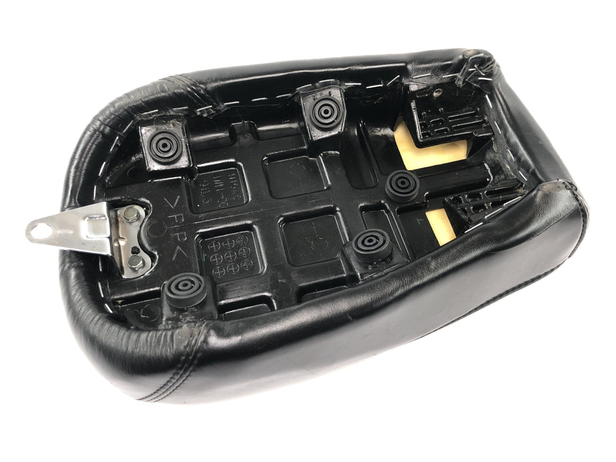 Yamaha XV 1600 Wild Star VP08 [2002] - Pillion seat passenger seat bench seat pad