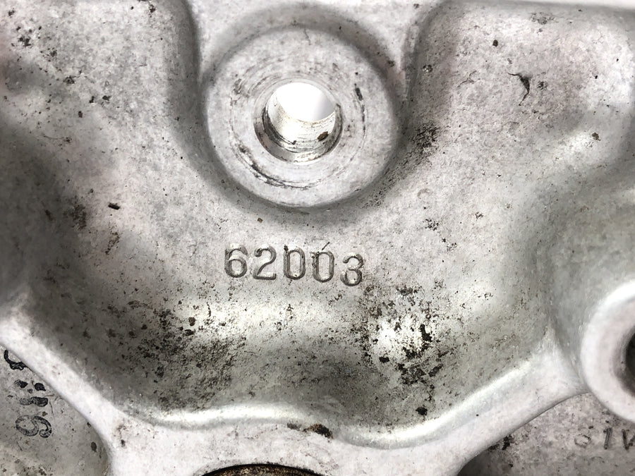 Triumph Speedmaster 900 [2003] - lower fork bridge steering head bridge