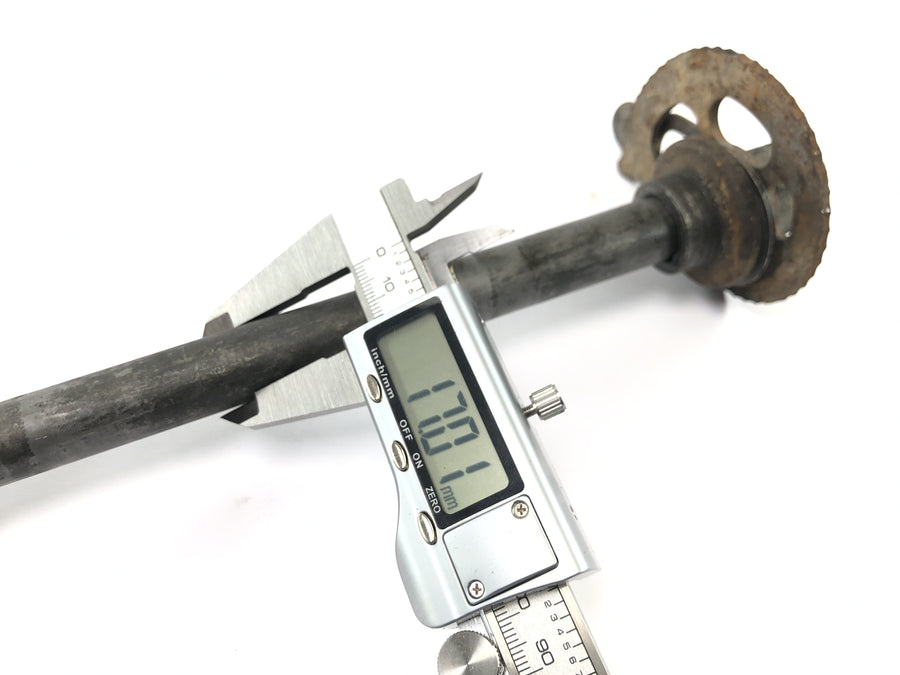 Honda XR 600 R PE04 [1992] - Rear wheel axle axle wheel axle with chain tensioner
