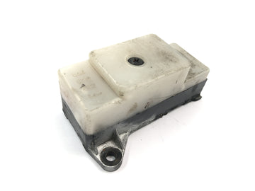 Suzuki GSX R 1100 GU74C [1987] - Fuse box power source - 0
