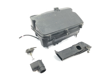 Honda GL 1500 Goldwing SC22 [1993] - Air filter box Air filter housing Intake box - 0