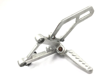 Aprilia Mille RSV 1000 ME [1999] - Footrest system driver footrest left