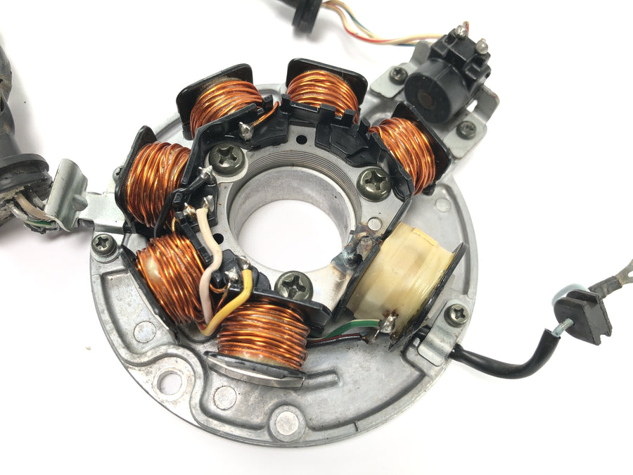 Yamaha DT 125 R DE03 [2000] - Alternator stator ignition base plate