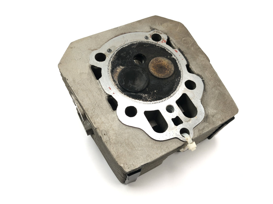 Moto Guzzi V65 Custom [1985] - cylinder head valve head right