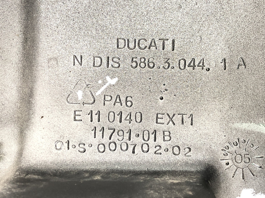 Ducati Monster SR2 800 M4 [2006] - Tank petrol tank fuel tank plastic