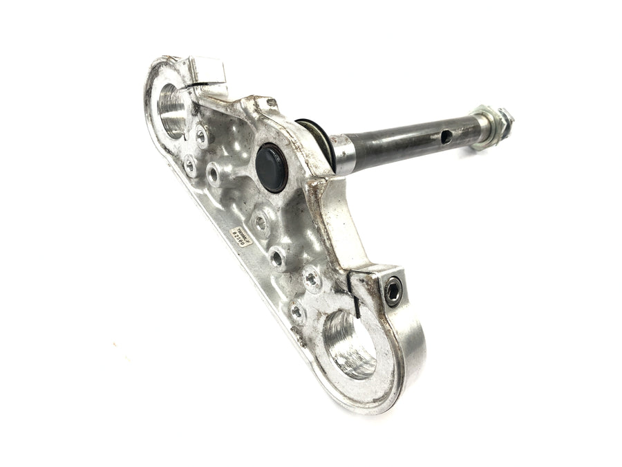 Triumph Speedmaster 900 [2003] - lower fork bridge steering head bridge