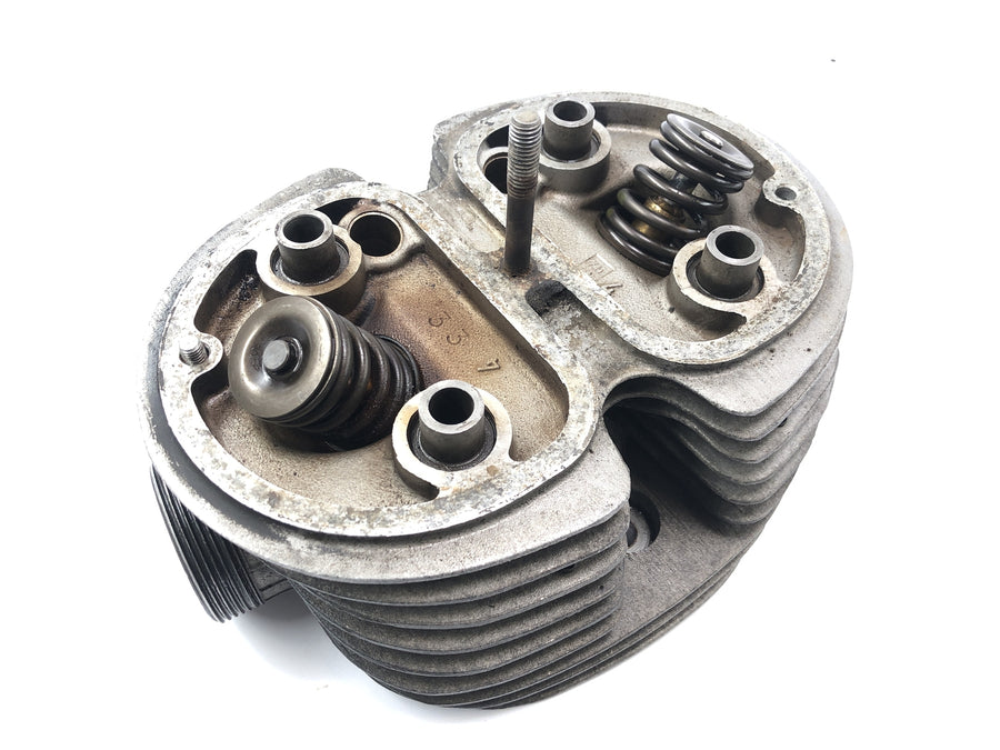 BMW R 75/5 [1973] - cylinder head on the right