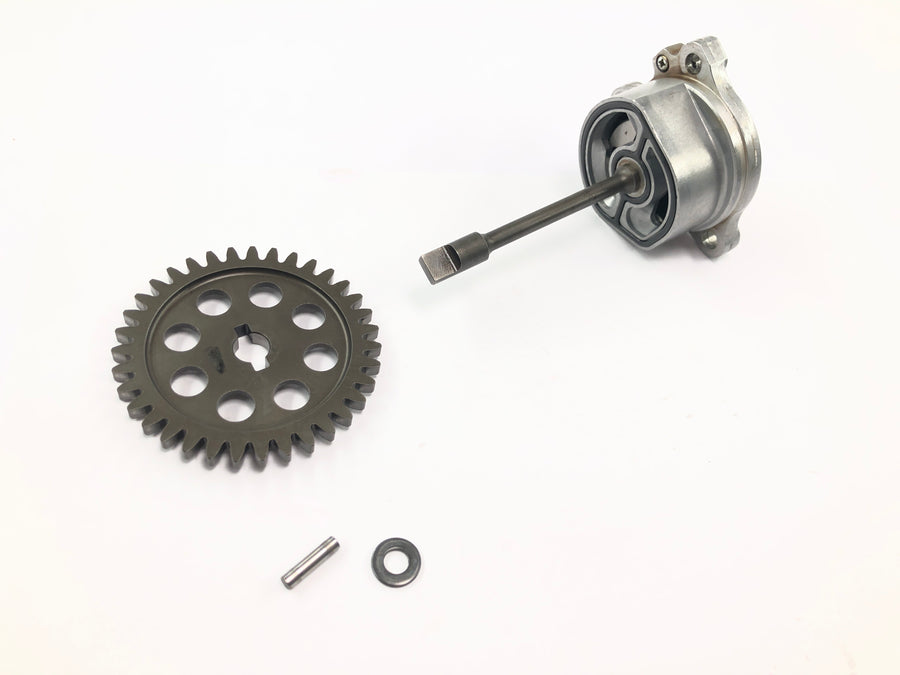 Suzuki GSX R 1000 WVBZ K3 [2003] - Oil pump oil pump wheel gear drive complete
