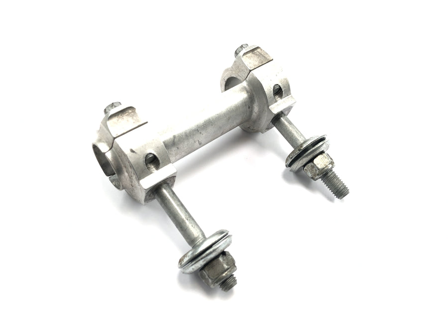 KTM 950 Adventure LC8 [2004] - handlebar clamp handlebar holder handlebar stand
