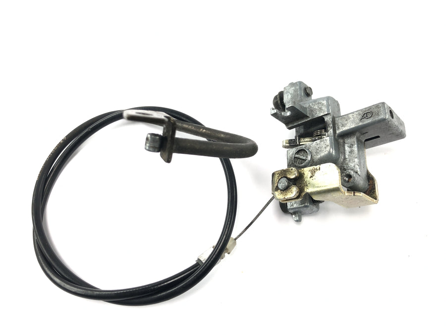 Yamaha XV 1600 Wild Star VP08 [2002] - Seat lock with Bowden cable seat lock