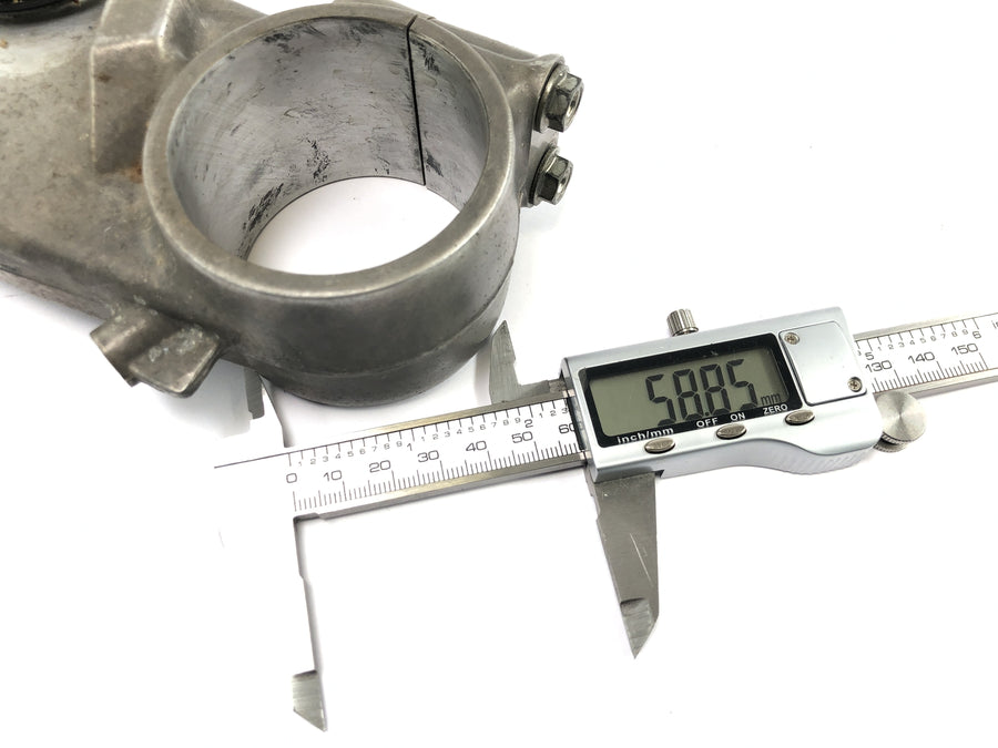 Honda CRF 450 R [2007] - lower fork bridge steering head bridge head tube