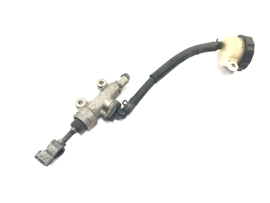 Honda CBR 900 RR SC28 [1995] - Rear brake pump brake cylinder