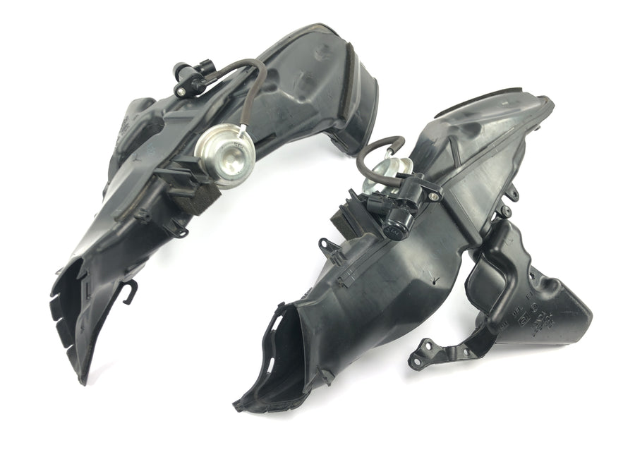 Honda CBR 1000 RR SC59 [2008] - Air duct Ram-Air intake duct intake air duct pair