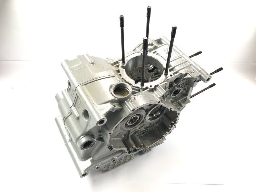 Ducati ST3 S3 [2004] - engine housing crankcase engine block empty housing