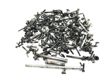 Suzuki GSX R 1000 WVB6 K6 [2006] - remaining parts and screws mixed lot