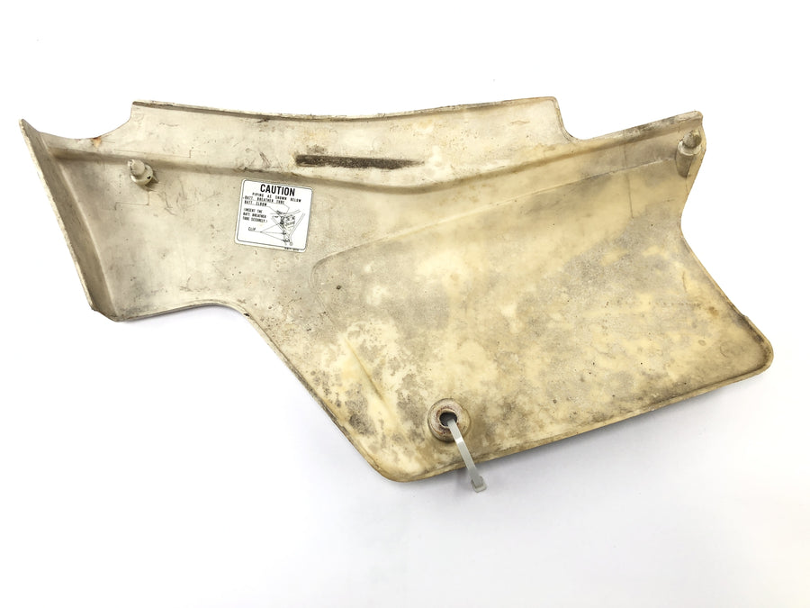 Honda XL 250 R MD03 [1993] - Side panel right side cover panel