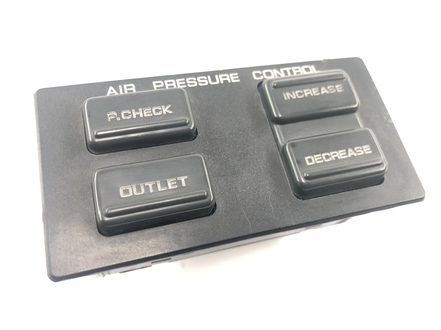 Honda GL 1500 Goldwing SC22 [1993] - Air suspension air pressure control panel