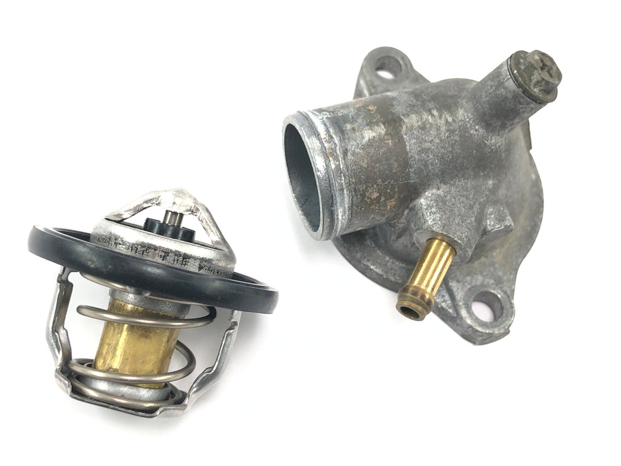 Suzuki GSX R 1000 WVBZ K3 [2003] - Thermostat thermostat insert with housing