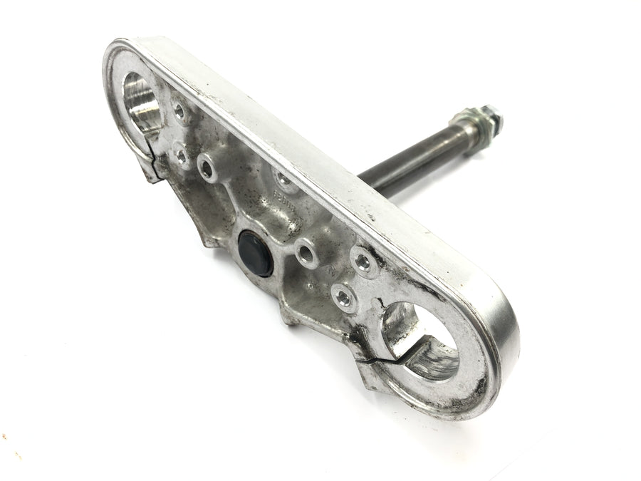 Triumph Speedmaster 900 [2003] - lower fork bridge steering head bridge