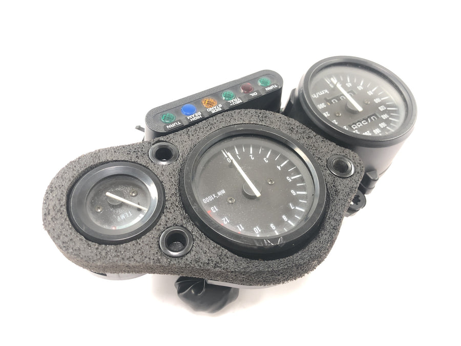 Honda CBR 900 RR SC28 [1995] - Speedometer unit cockpit instrument cluster speedometer