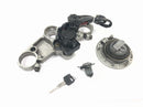 Honda CBR 900 RR SC28 [1995] - Lock set ignition lock tank cap seat lock fork bridge at the top-5