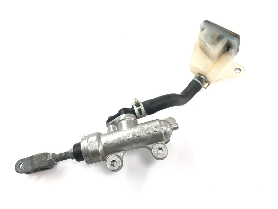 Suzuki GSX R 1000 WVBZ K3 [2003] - Rear brake pump brake cylinder