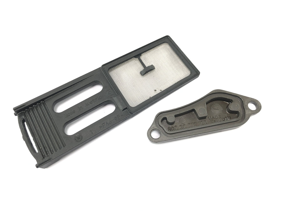 KTM 950 Adventure LC8 [2004] - Oil strainer oil filter insert with cover