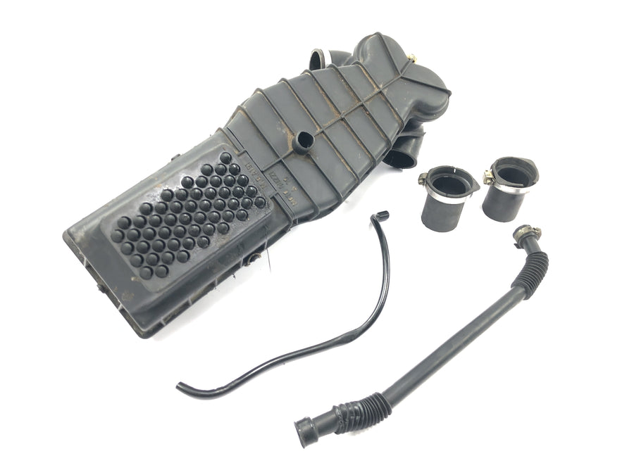 Moto Guzzi V65 Custom [1985] - Air filter box Air filter housing Intake box airbox